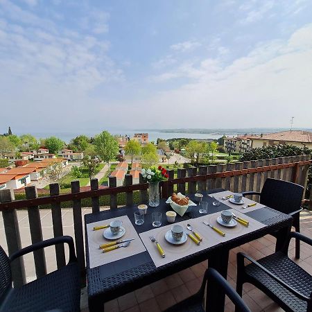 Panorama Apartment Peschiera Песк'єра-дель-Гарда Екстер'єр фото