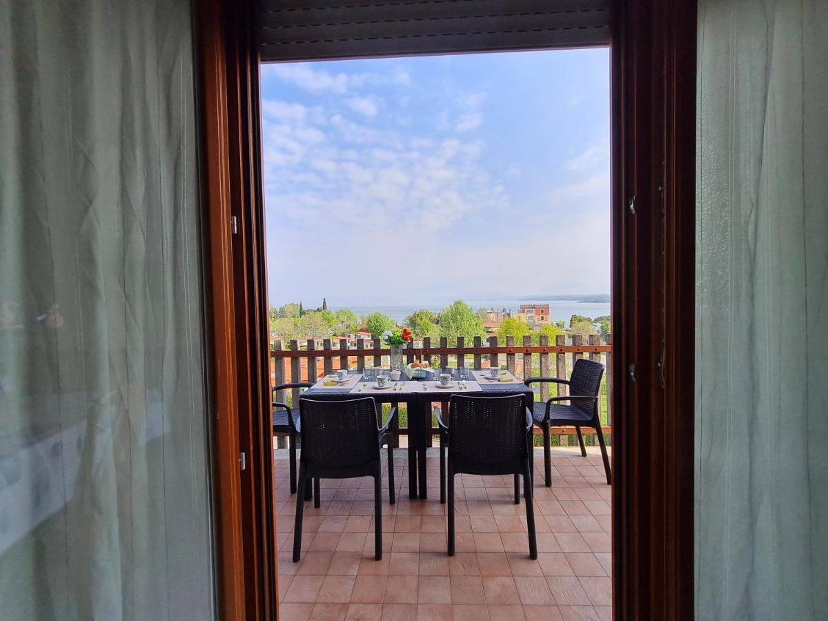 Panorama Apartment Peschiera Песк'єра-дель-Гарда Екстер'єр фото