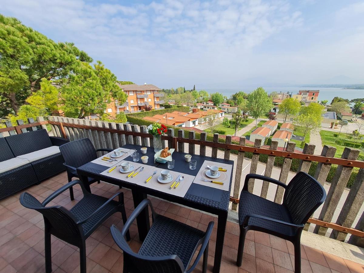 Panorama Apartment Peschiera Песк'єра-дель-Гарда Екстер'єр фото
