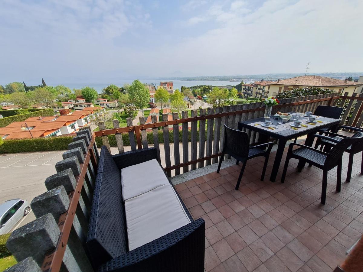 Panorama Apartment Peschiera Песк'єра-дель-Гарда Екстер'єр фото