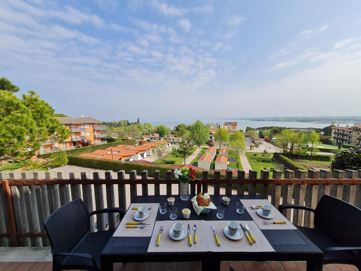 Panorama Apartment Peschiera Песк'єра-дель-Гарда Екстер'єр фото