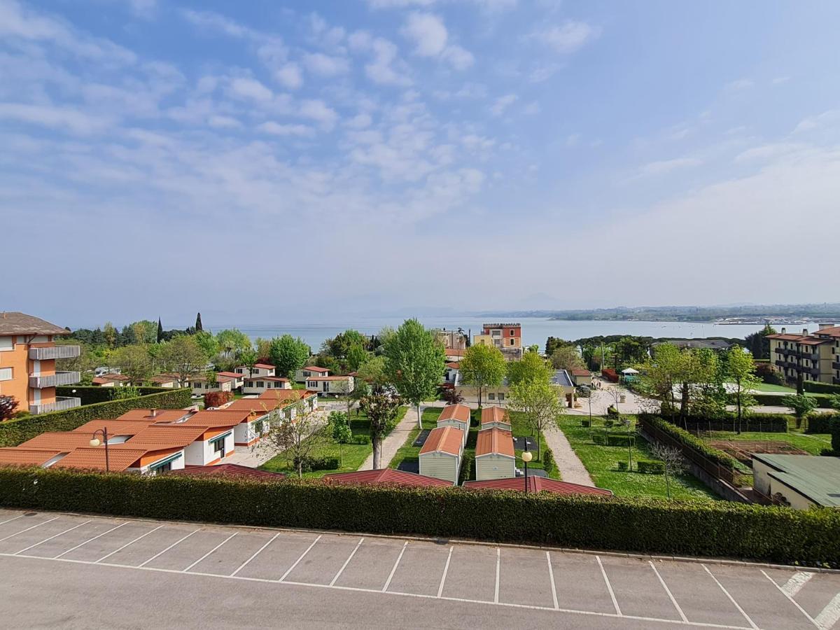 Panorama Apartment Peschiera Песк'єра-дель-Гарда Екстер'єр фото