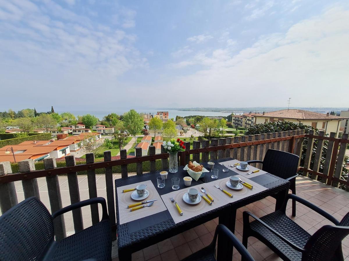 Panorama Apartment Peschiera Песк'єра-дель-Гарда Екстер'єр фото