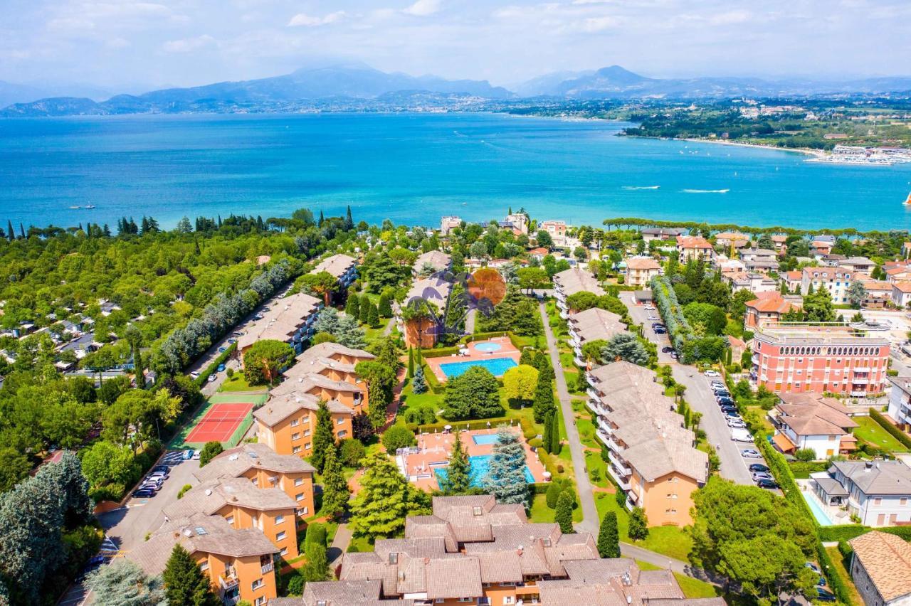 Panorama Apartment Peschiera Песк'єра-дель-Гарда Екстер'єр фото